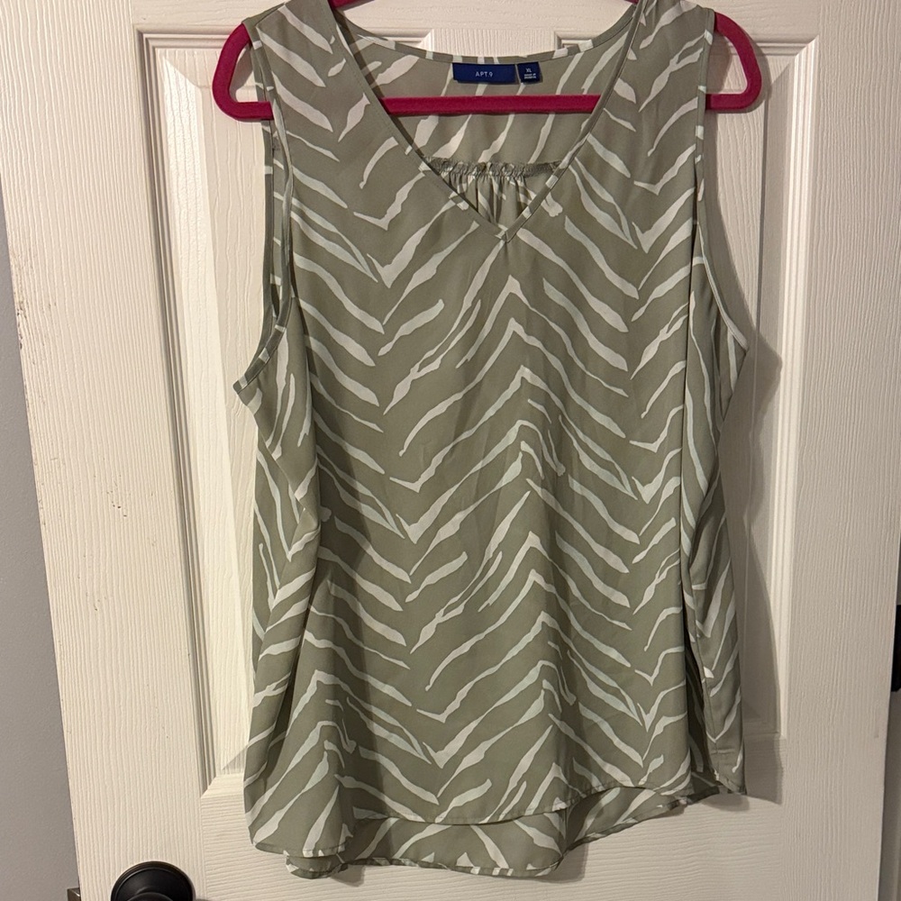 Apt. 9 Green and White Zebra Pattern Blouse
